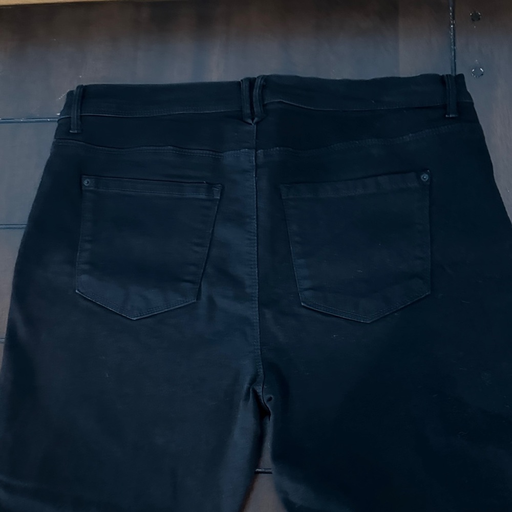 Curve Appeal Black Minimalist Jegging - Picture 6 of 7